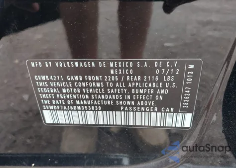 2013 Volkswagen Jetta 2.5L Se z USA, uszkodzony, nr VIN 3VWDP7AJ6DM353839